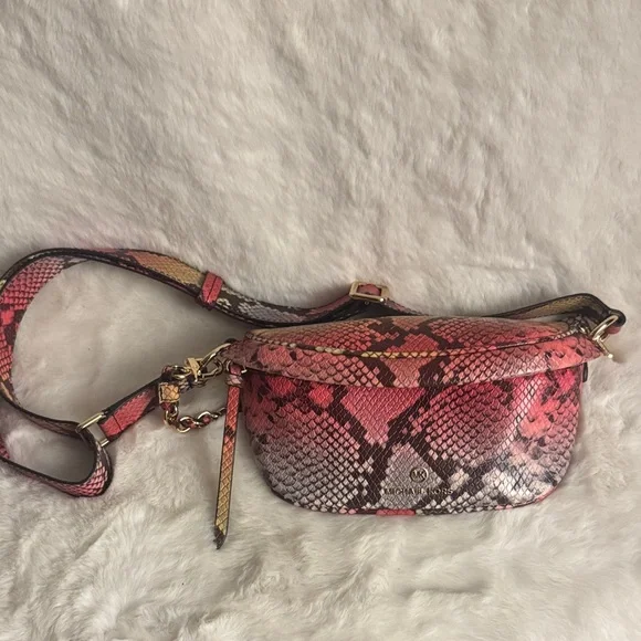 Michael Kors Pink & Black Snakeskin Crossbody Belt Bag - Picture 4 of 4